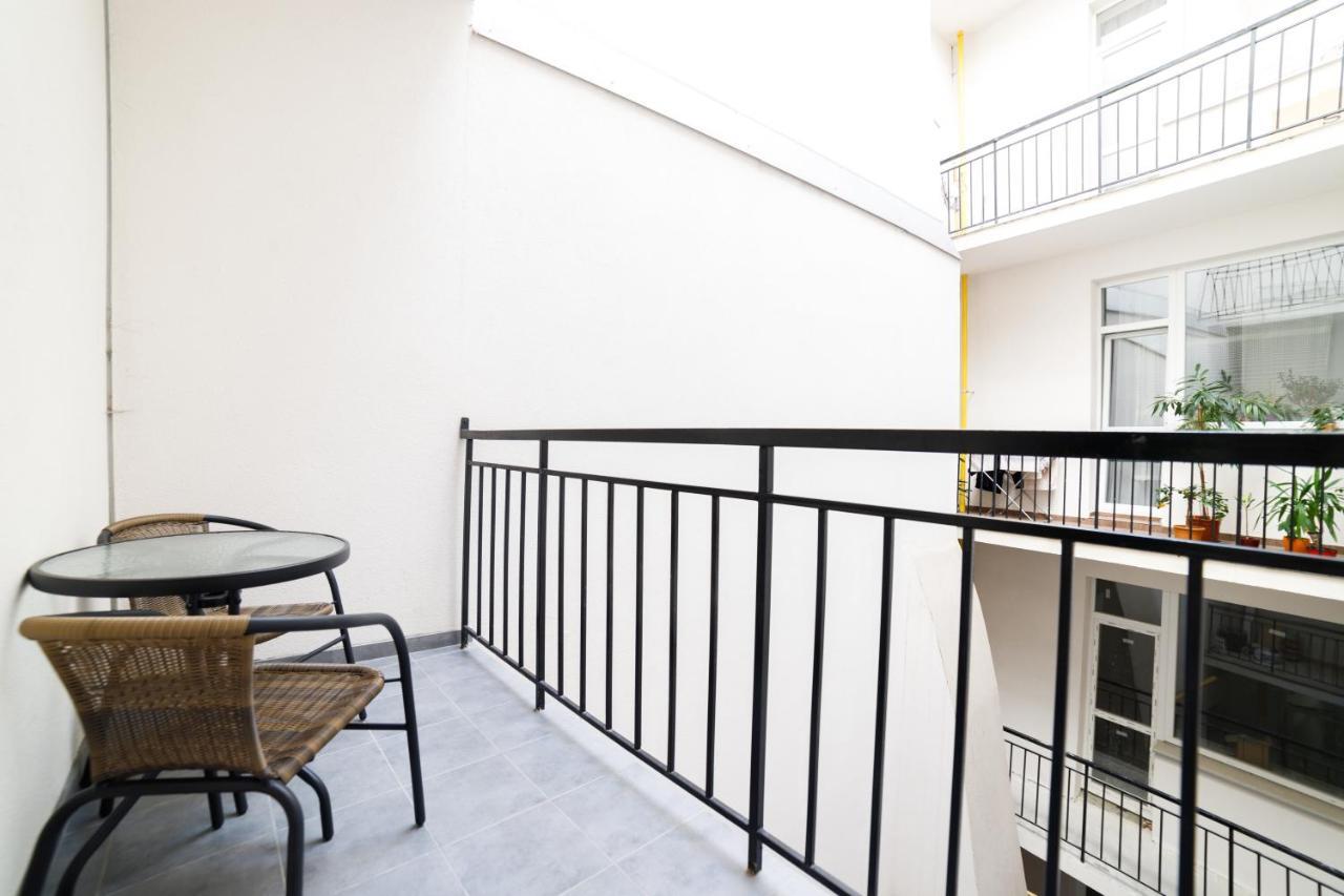 Lux Apartments 利沃夫 外观 照片