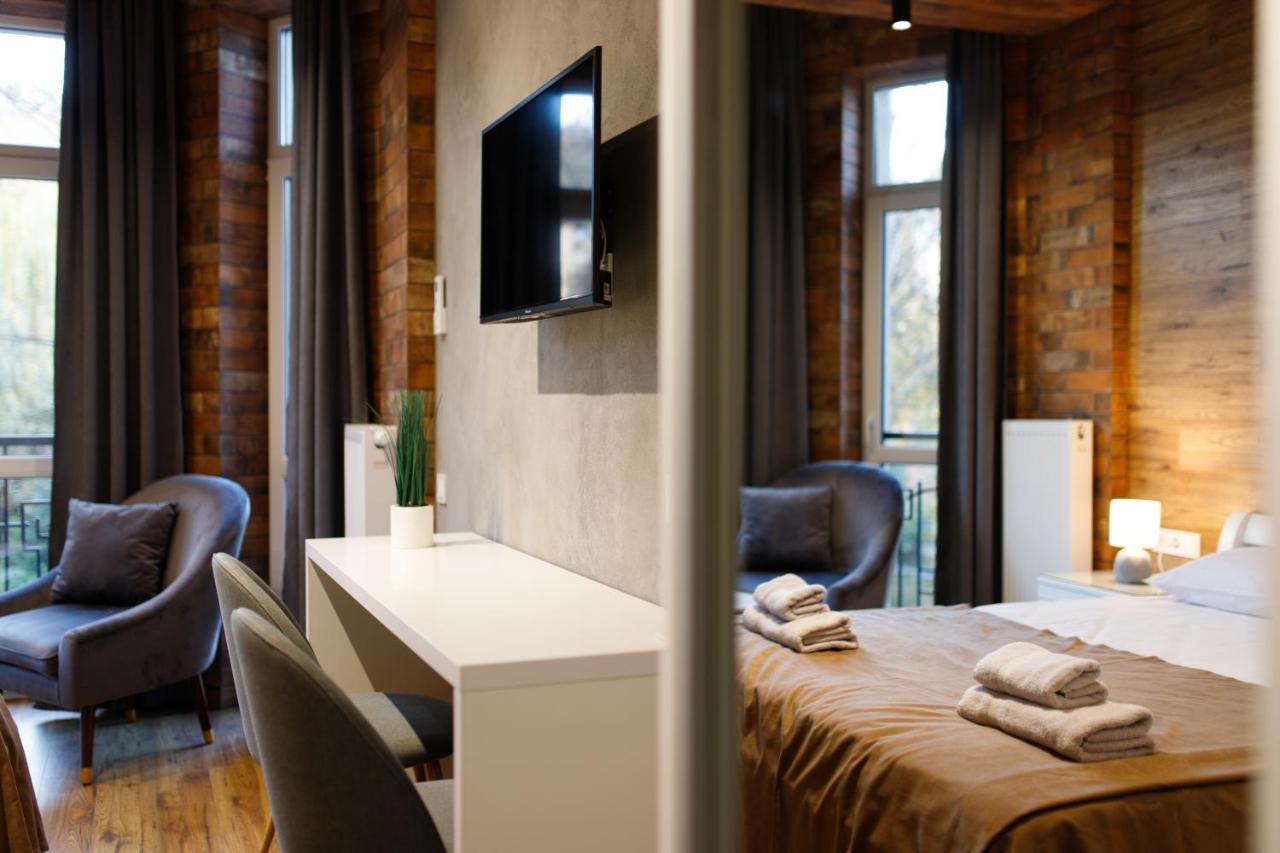 Lux Apartments 利沃夫 外观 照片