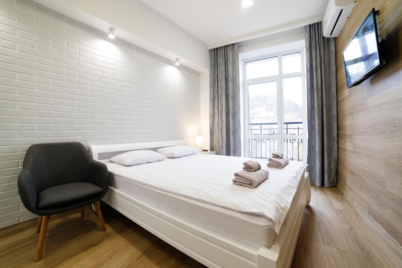 Lux Apartments 利沃夫 外观 照片